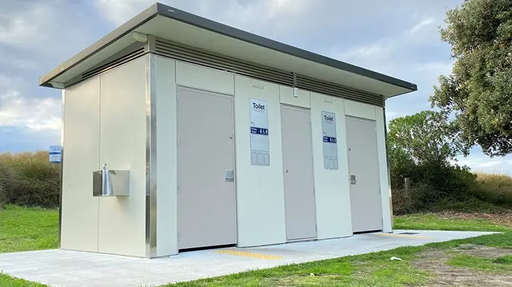 Kos Buat Tandas Luar Rumah
