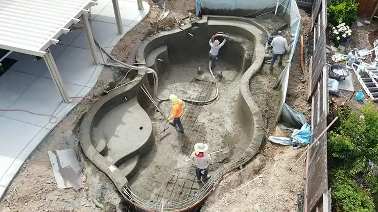 Kos Bina Kolam Renang Rumah